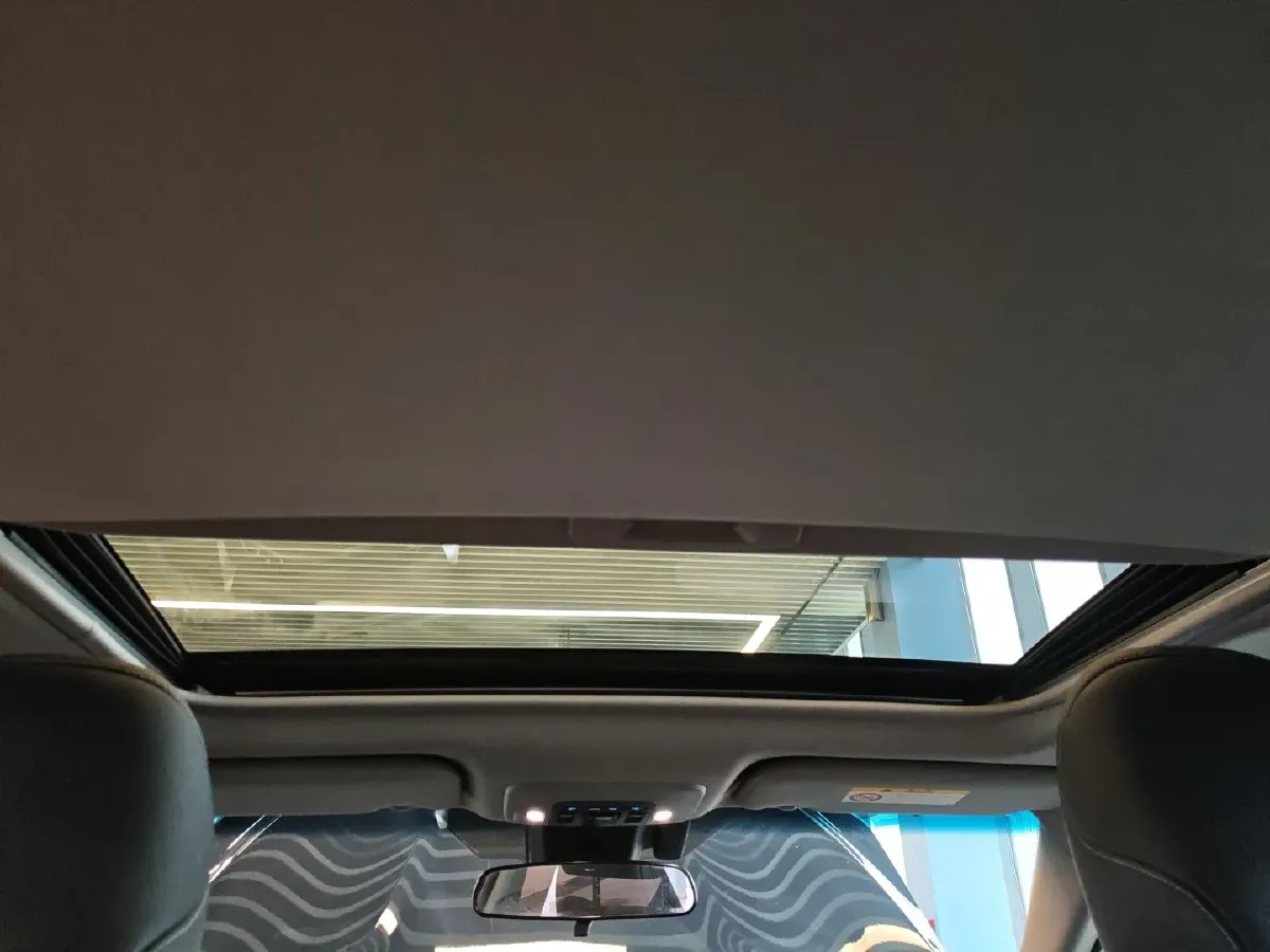 2023 Toyota Camry 2.0L 177HP L4 CVT,autocango,china used car exporter,china ev exporter,chinese used car exporter,chinese used ev exporter