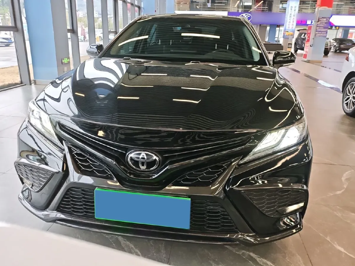 2023 Toyota Camry 2.0L 177HP L4 CVT,autocango,china used car exporter,china ev exporter,chinese used car exporter,chinese used ev exporter
