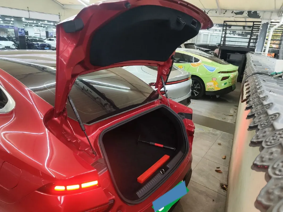 2020 Xpeng P7 BEV 83.1KWH,autocango,china used car exporter,china ev exporter,chinese used car exporter,chinese used ev exporter