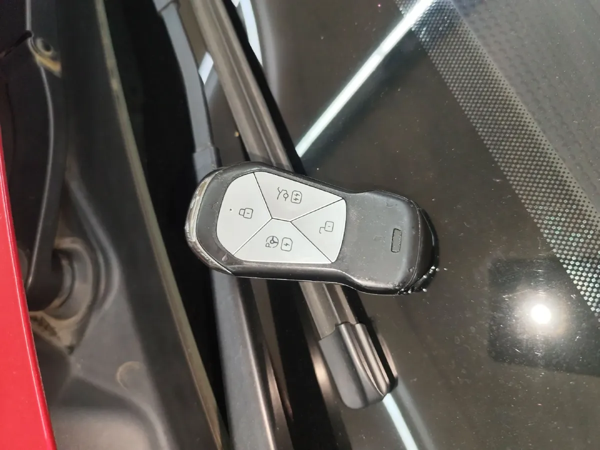 2020 Xpeng P7 BEV 83.1KWH,autocango,china used car exporter,china ev exporter,chinese used car exporter,chinese used ev exporter