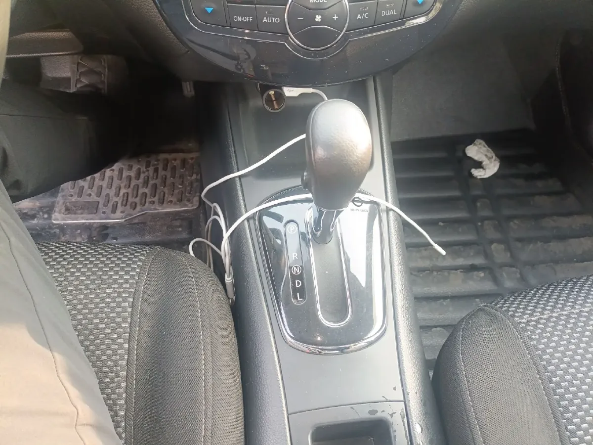 2011 Nissan Tiida 1.6L 126HP L4 CVT,autocango,china used car exporter,china ev exporter,chinese used car exporter,chinese used ev exporter