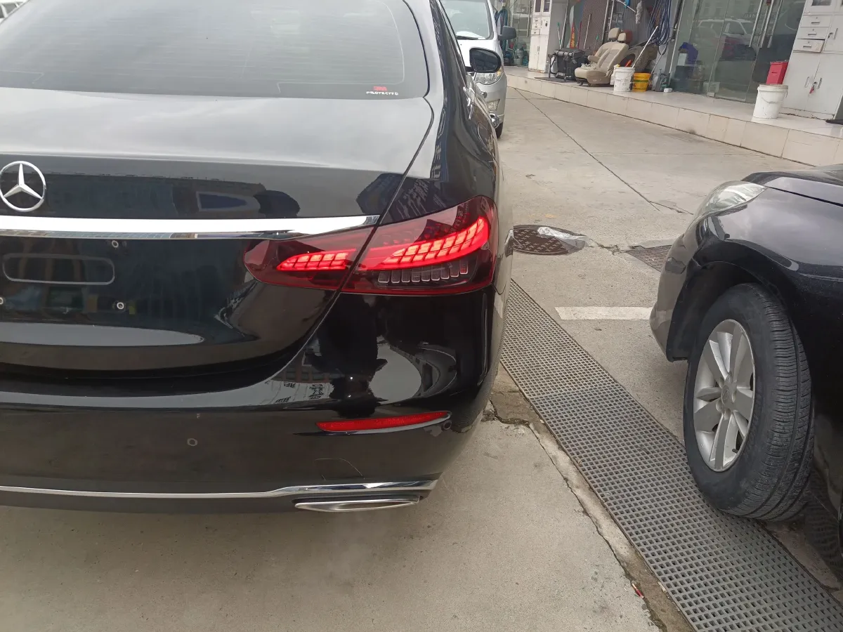 2022 Mercedes-Benz E Class 2.0T 258HP L4 9AT,autocango,china used car exporter,china ev exporter,chinese used car exporter,chinese used ev exporter