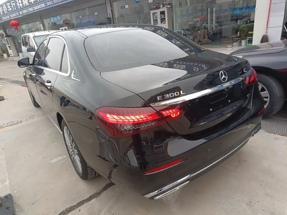 2022 Mercedes-Benz E Class 2.0T 258HP L4 9AT,autocango,china used car exporter,china ev exporter,chinese used car exporter,chinese used ev exporter