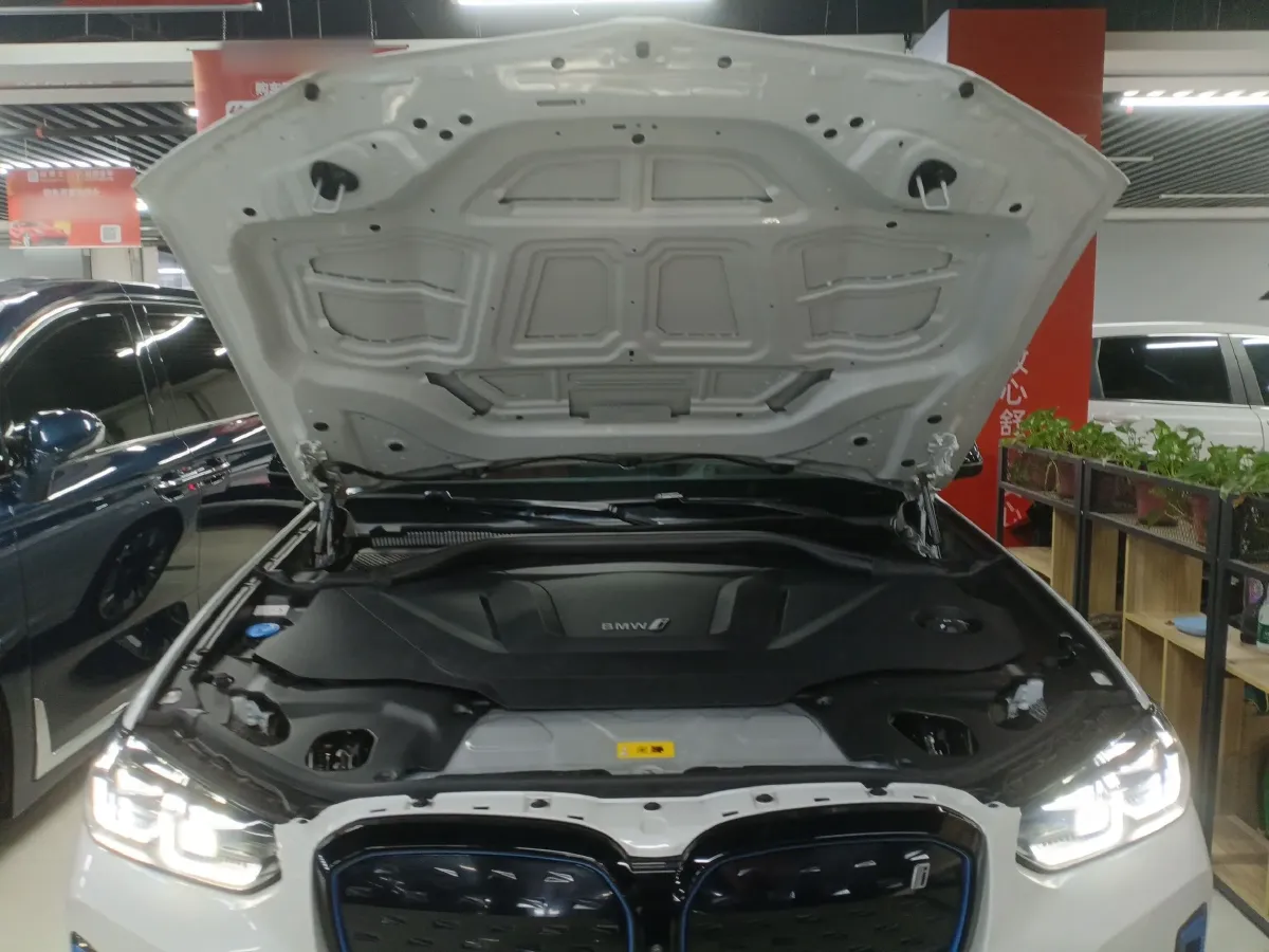 2022 BMW iX3 BEV 80KWH,autocango,china used car exporter,china ev exporter,chinese used car exporter,chinese used ev exporter