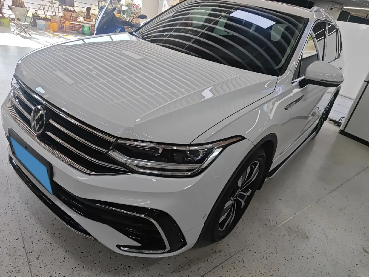 2024 Ford Transit 2.0T 143HP L4 9AT,autocango,china used car exporter,china ev exporter,chinese used car exporter,chinese used ev exporter