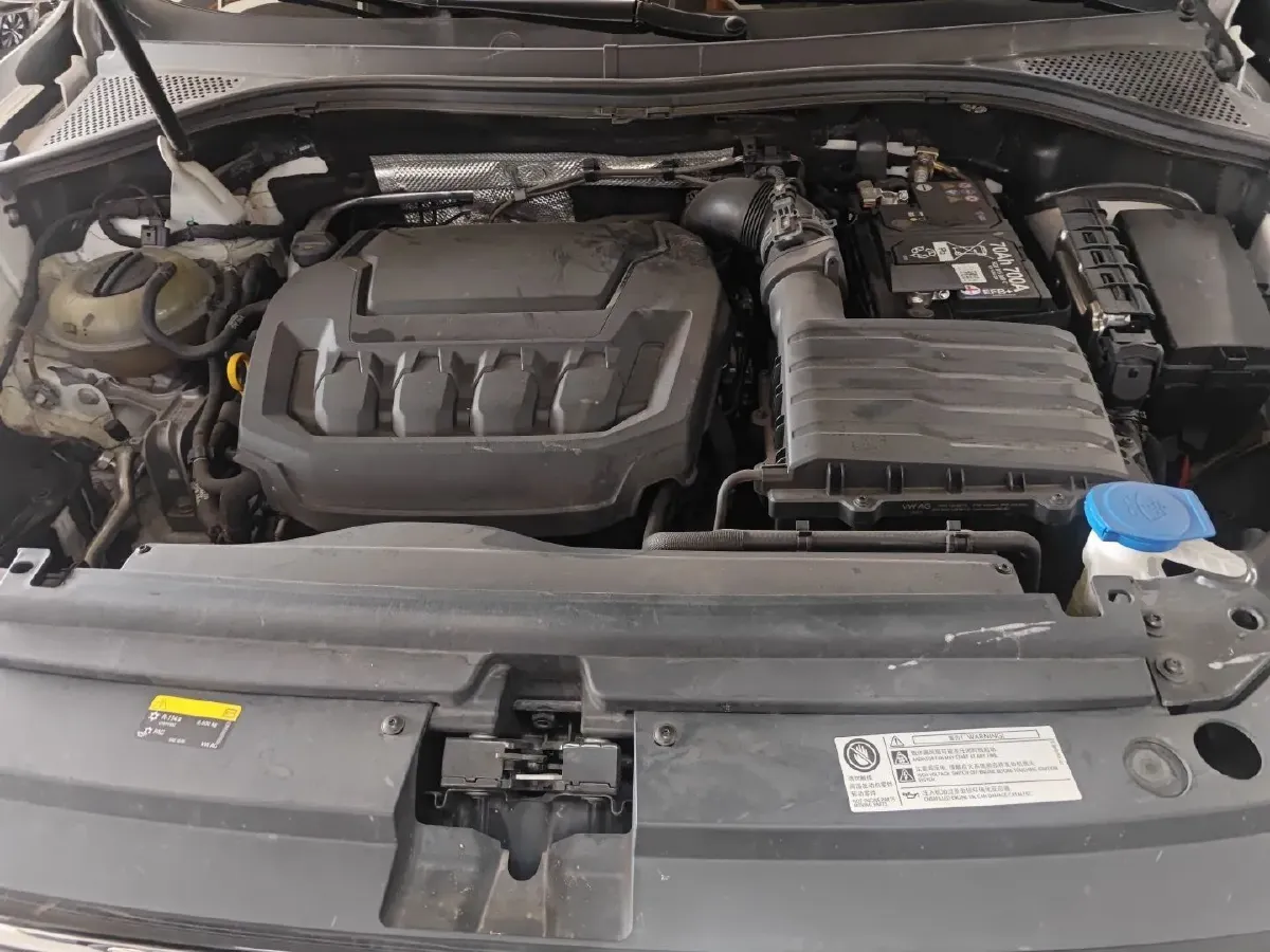 2024 Ford Transit 2.0T 143HP L4 9AT,autocango,china used car exporter,china ev exporter,chinese used car exporter,chinese used ev exporter