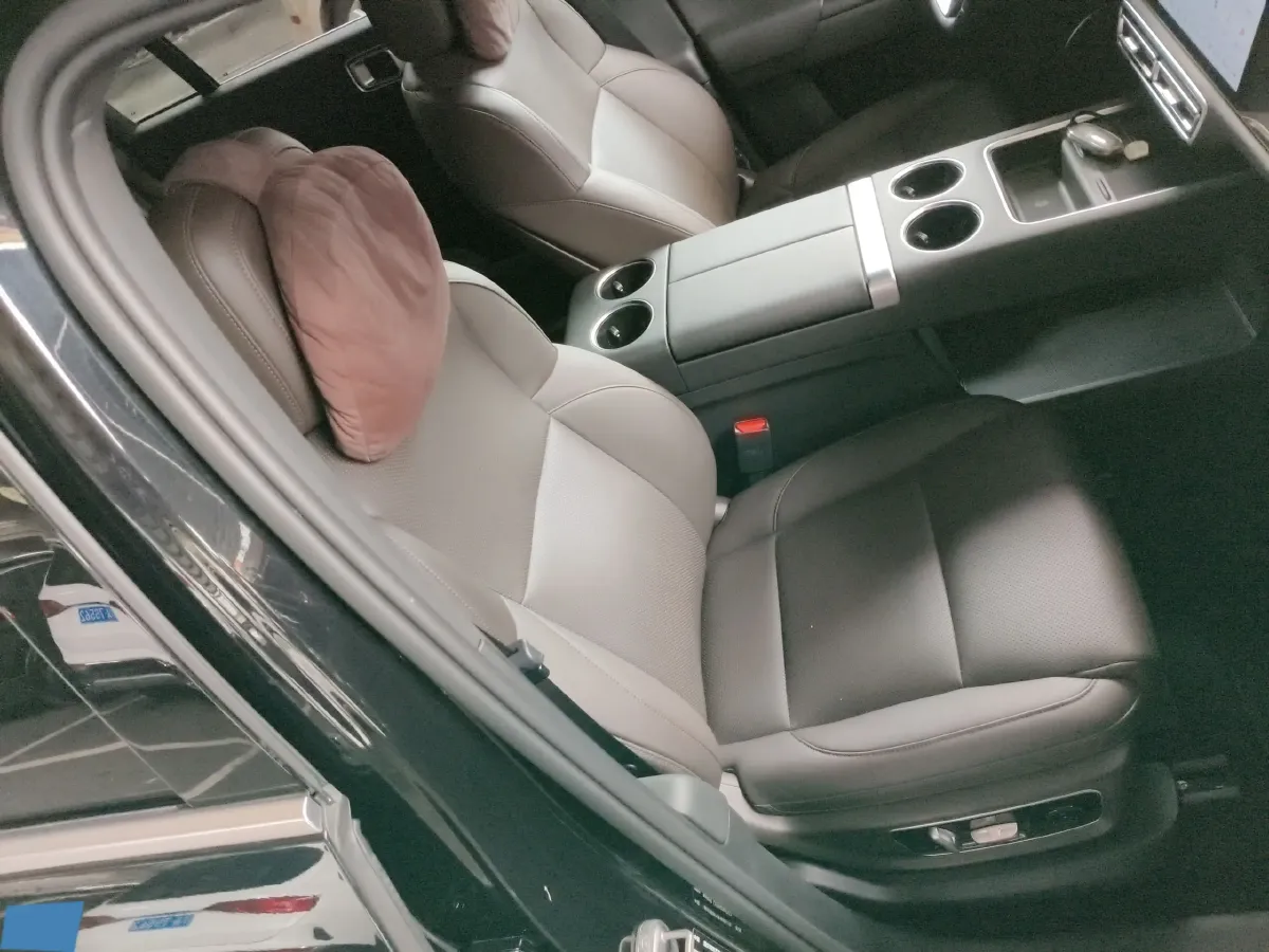 2022 Li L9 Range Extended 154HP REEV 42.6KWH,autocango,china used car exporter,china ev exporter,chinese used car exporter,chinese used ev exporter