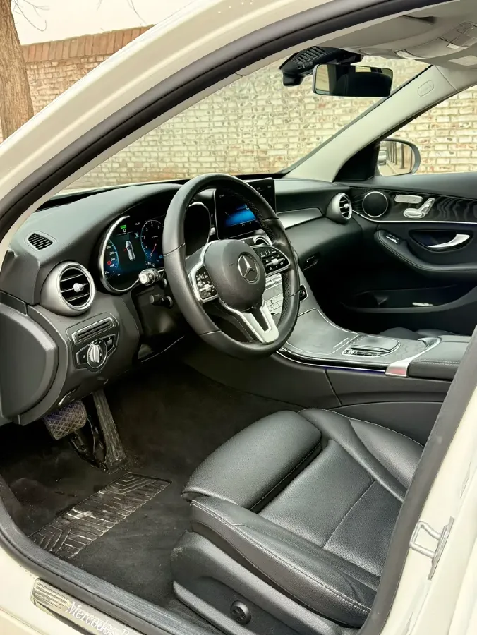 2020 Mercedes-Benz C Class 1.5T 184HP L4 9AT,autocango,china used car exporter,china ev exporter,chinese used car exporter,chinese used ev exporter