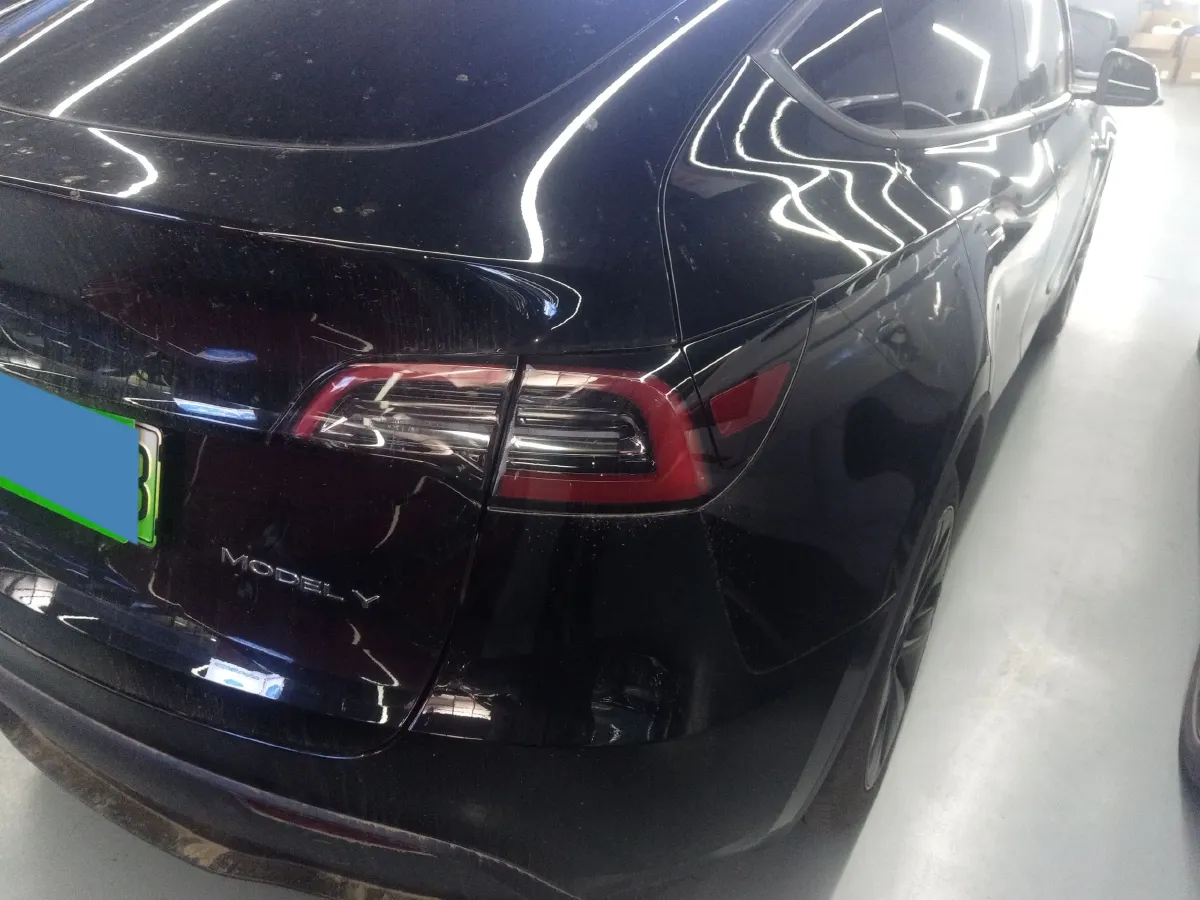 2024 Tesla Model Y BEV 60KWH,autocango,china used car exporter,china ev exporter,chinese used car exporter,chinese used ev exporter