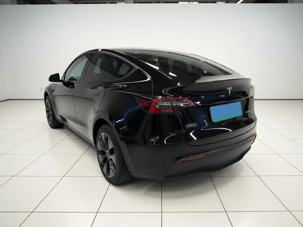 2024 Tesla Model Y BEV 60KWH,autocango,china used car exporter,china ev exporter,chinese used car exporter,chinese used ev exporter