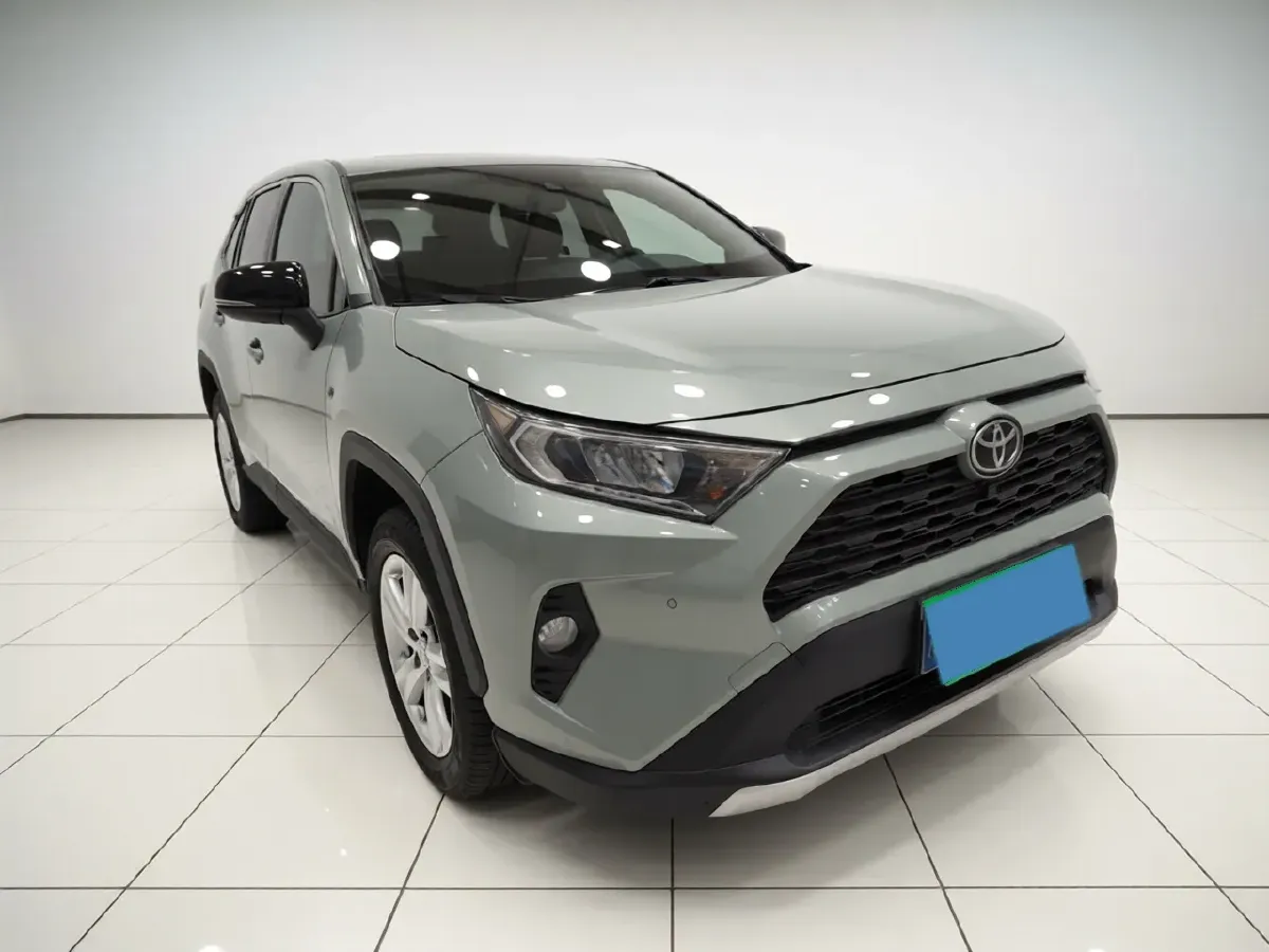 2020 Toyota RAV4 2.0L 171HP L4 CVT,autocango,china used car exporter,china ev exporter,chinese used car exporter,chinese used ev exporter