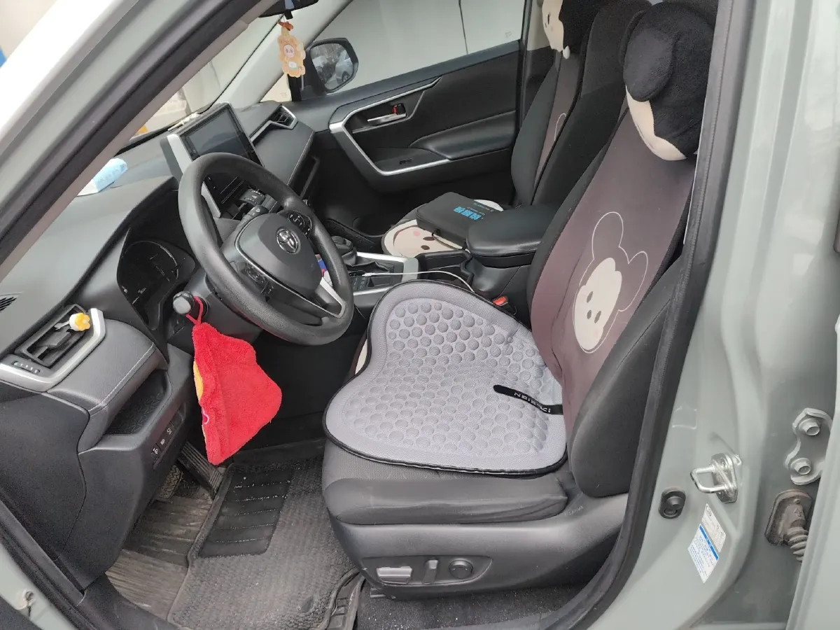 2020 Toyota RAV4 2.0L 171HP L4 CVT,autocango,china used car exporter,china ev exporter,chinese used car exporter,chinese used ev exporter