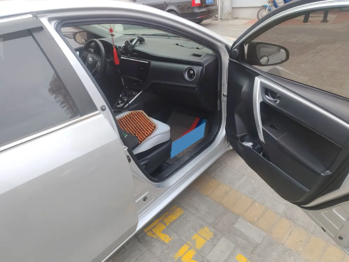2019 Toyota Corolla Hybird E+ 1.8L 99HP L4 E-CVT PHEV 10.5KWH,autocango,china used car exporter,china ev exporter,chinese used car exporter,chinese used ev exporter