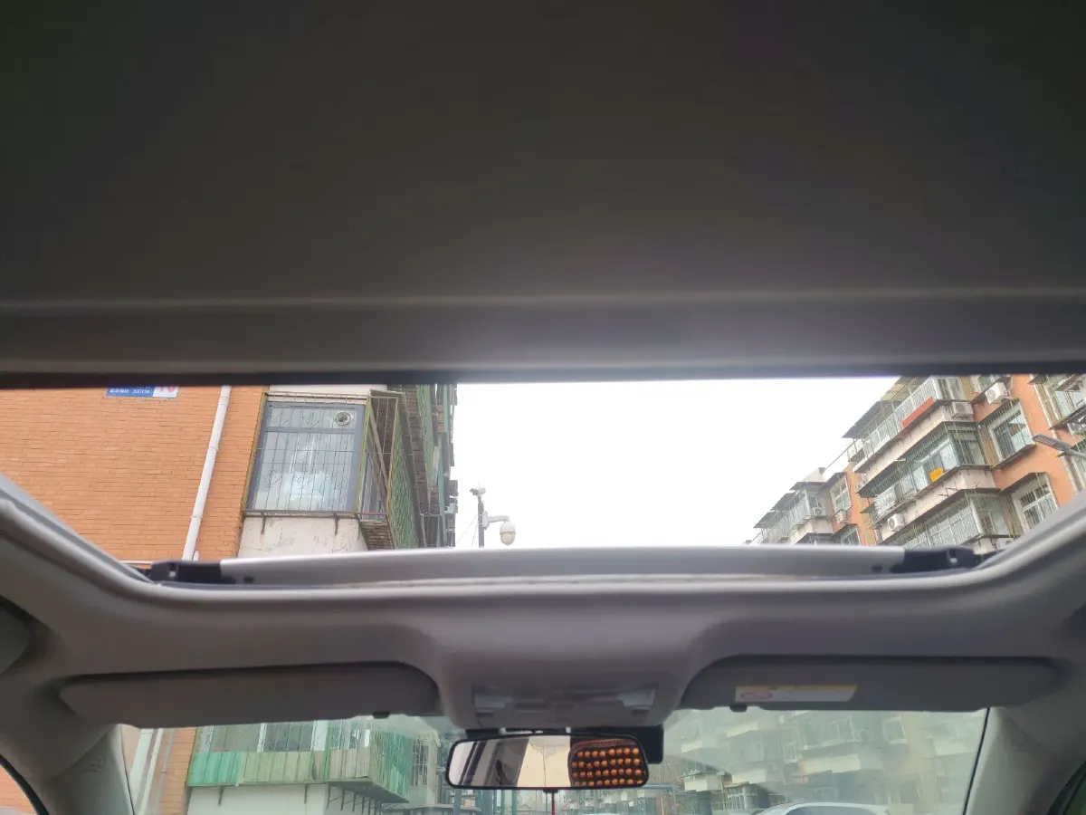 2019 Toyota Corolla Hybird E+ 1.8L 99HP L4 E-CVT PHEV 10.5KWH,autocango,china used car exporter,china ev exporter,chinese used car exporter,chinese used ev exporter