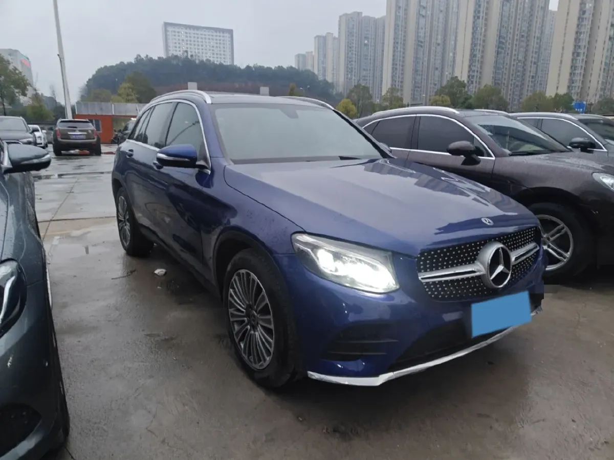 2017 Mercedes-Benz GLC Class 2.0T 211HP L4 9AT,autocango,china used car exporter,china ev exporter,chinese used car exporter,chinese used ev exporter