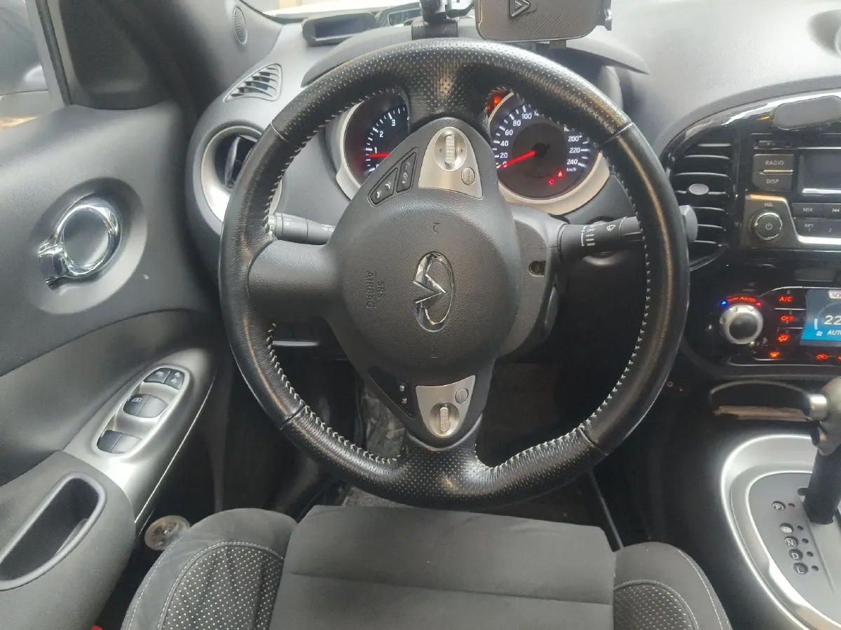 2014 Nissan X-Trail 2.0L 150HP L4 CVT,autocango,china used car exporter,china ev exporter,chinese used car exporter,chinese used ev exporter