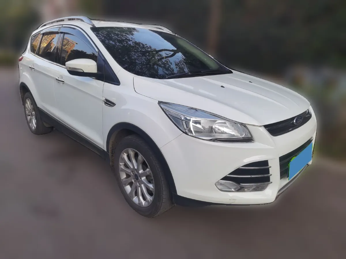 2013 Ford Kuga 1.6T 177HP L4 6AT,autocango,china used car exporter,china ev exporter,chinese used car exporter,chinese used ev exporter