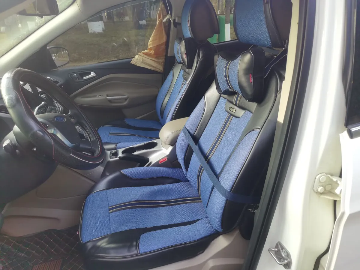 2013 Ford Kuga 1.6T 177HP L4 6AT,autocango,china used car exporter,china ev exporter,chinese used car exporter,chinese used ev exporter