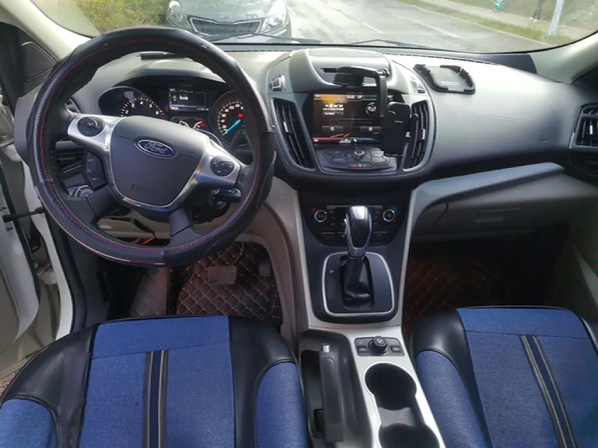 2013 Ford Kuga 1.6T 177HP L4 6AT,autocango,china used car exporter,china ev exporter,chinese used car exporter,chinese used ev exporter