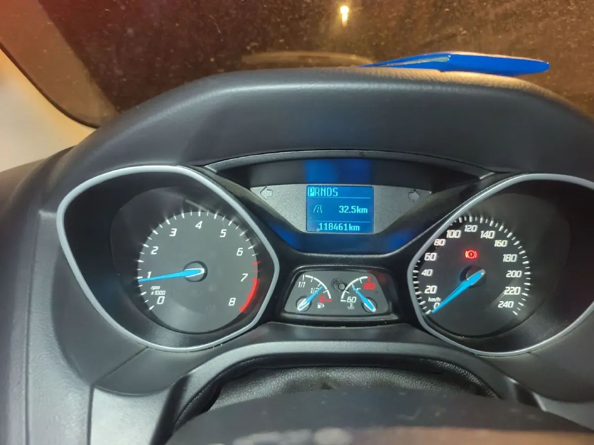 2012 Ford Focus 1.6L 125HP L4 6DCT,autocango,china used car exporter,china ev exporter,chinese used car exporter,chinese used ev exporter