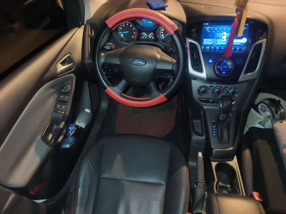 2012 Ford Focus 1.6L 125HP L4 6DCT,autocango,china used car exporter,china ev exporter,chinese used car exporter,chinese used ev exporter