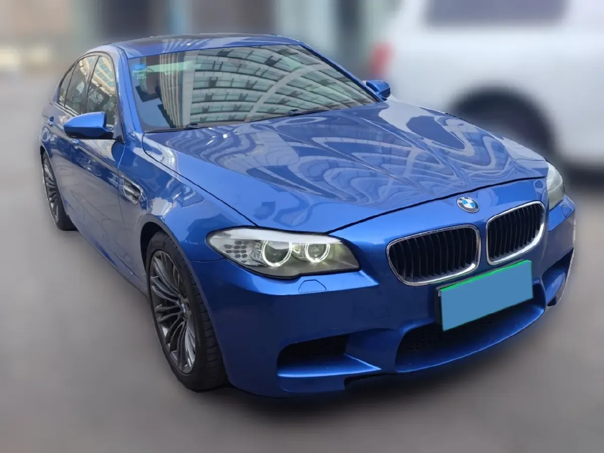 2012 BMW M5 4.4T 560HP V8 7DCT,autocango,china used car exporter,china ev exporter,chinese used car exporter,chinese used ev exporter