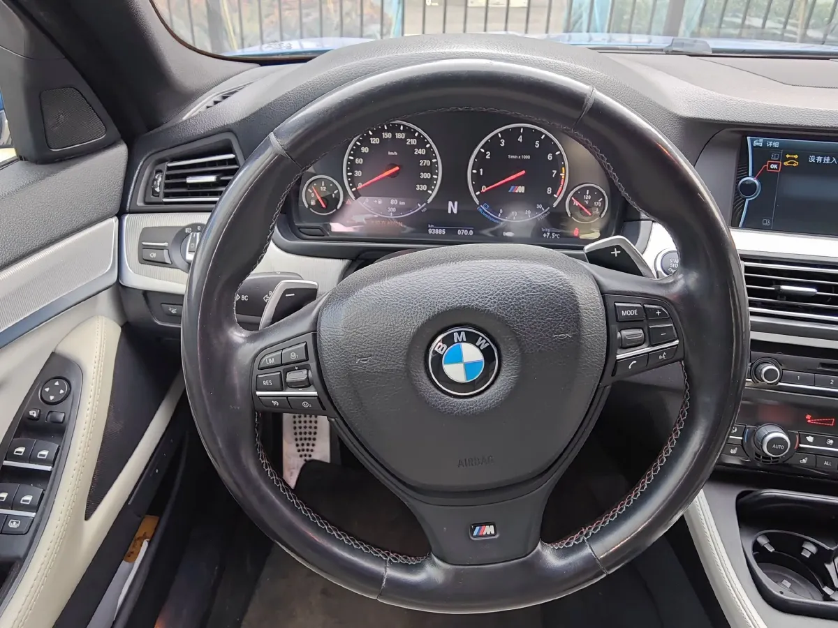 2012 BMW M5 4.4T 560HP V8 7DCT,autocango,china used car exporter,china ev exporter,chinese used car exporter,chinese used ev exporter