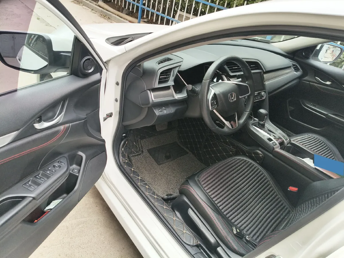 2019 Honda Civic 1.5T 177HP L4 CVT,autocango,china used car exporter,china ev exporter,chinese used car exporter,chinese used ev exporter