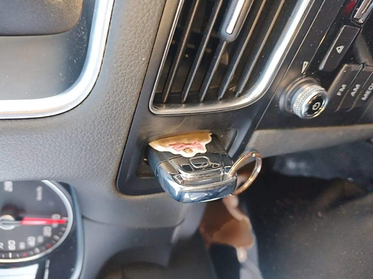 2015 Audi Q5 2.0T 224HP L4 8AT,autocango,china used car exporter,china ev exporter,chinese used car exporter,chinese used ev exporter