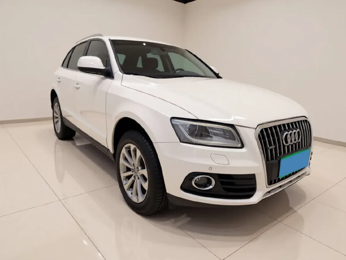 2015 Audi Q5 2.0T 224HP L4 8AT,autocango,china used car exporter,china ev exporter,chinese used car exporter,chinese used ev exporter