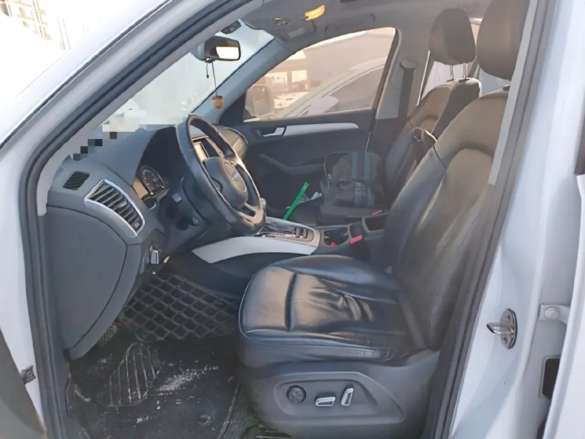 2015 Audi Q5 2.0T 224HP L4 8AT,autocango,china used car exporter,china ev exporter,chinese used car exporter,chinese used ev exporter