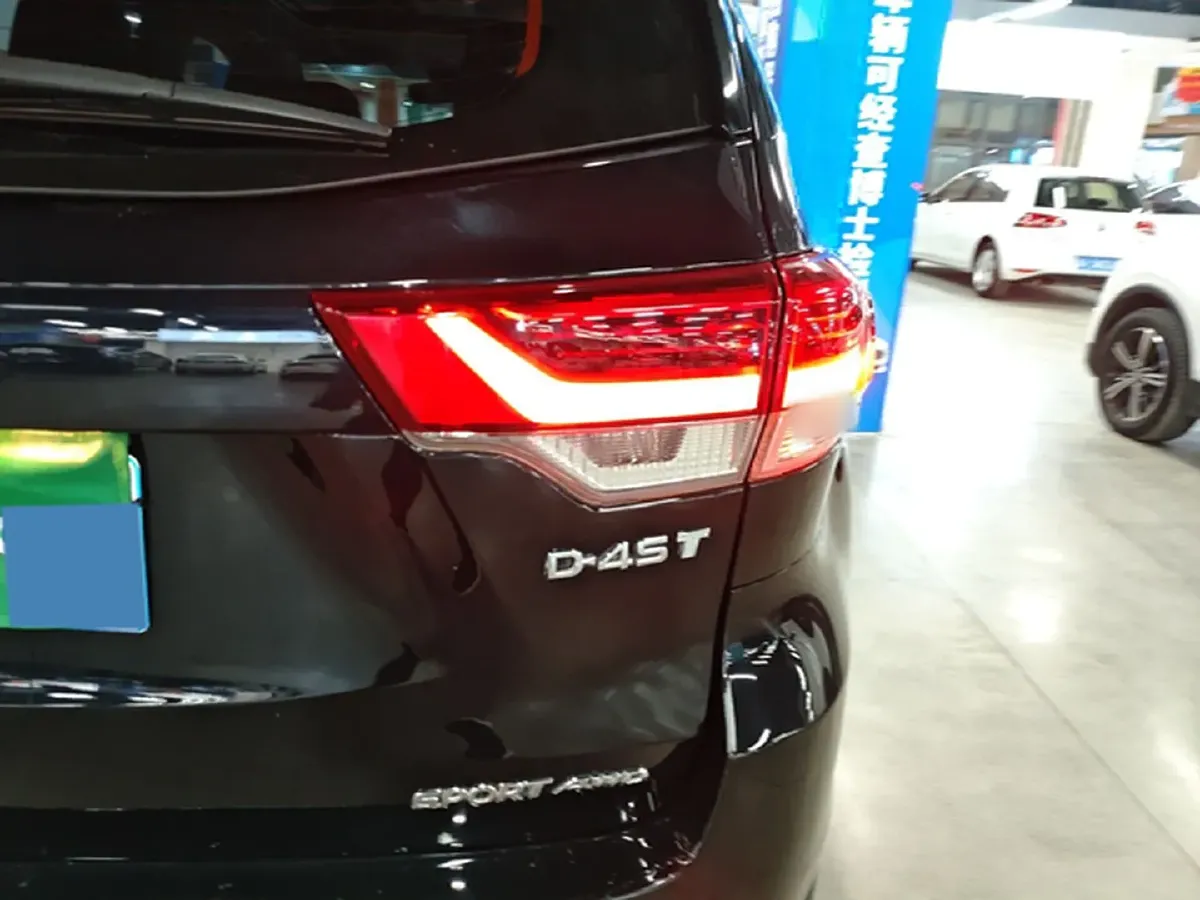 2018 Toyota Highlander 2.0T 220HP L4 6AT,autocango,china used car exporter,china ev exporter,chinese used car exporter,chinese used ev exporter