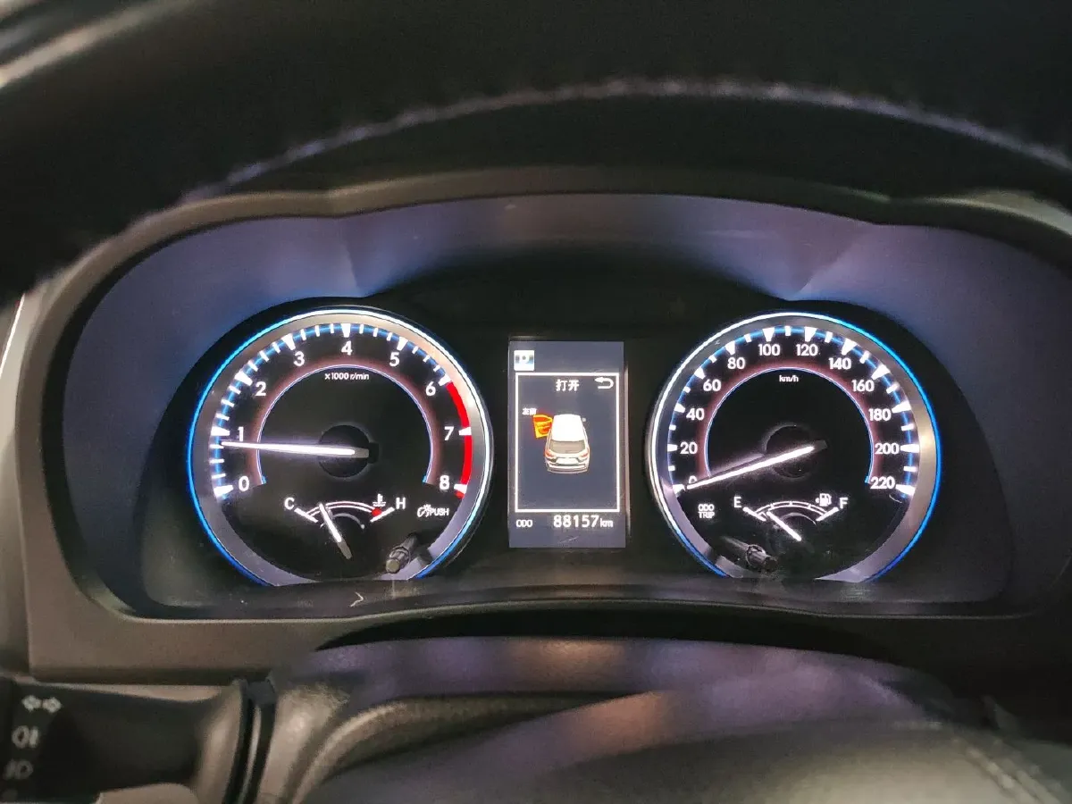 2018 Toyota Highlander 2.0T 220HP L4 6AT,autocango,china used car exporter,china ev exporter,chinese used car exporter,chinese used ev exporter