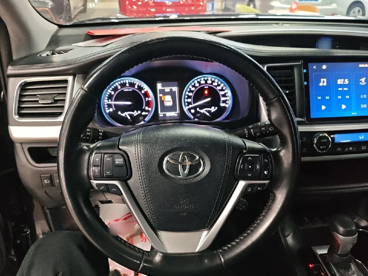 2018 Toyota Highlander 2.0T 220HP L4 6AT,autocango,china used car exporter,china ev exporter,chinese used car exporter,chinese used ev exporter
