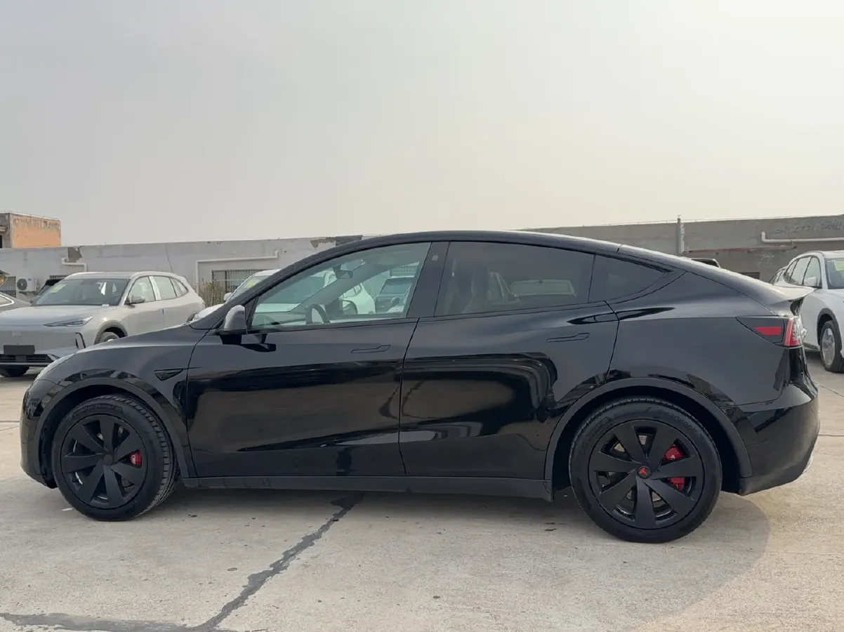 2022 Tesla Model Y BEV 60KWH,autocango,china used car exporter,china ev exporter,chinese used car exporter,chinese used ev exporter
