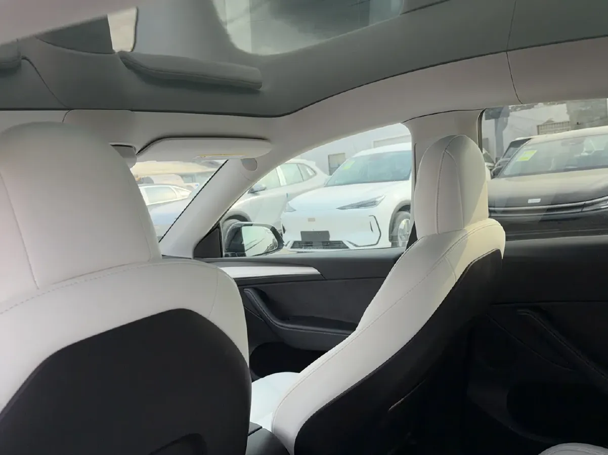 2022 Tesla Model Y BEV 60KWH,autocango,china used car exporter,china ev exporter,chinese used car exporter,chinese used ev exporter