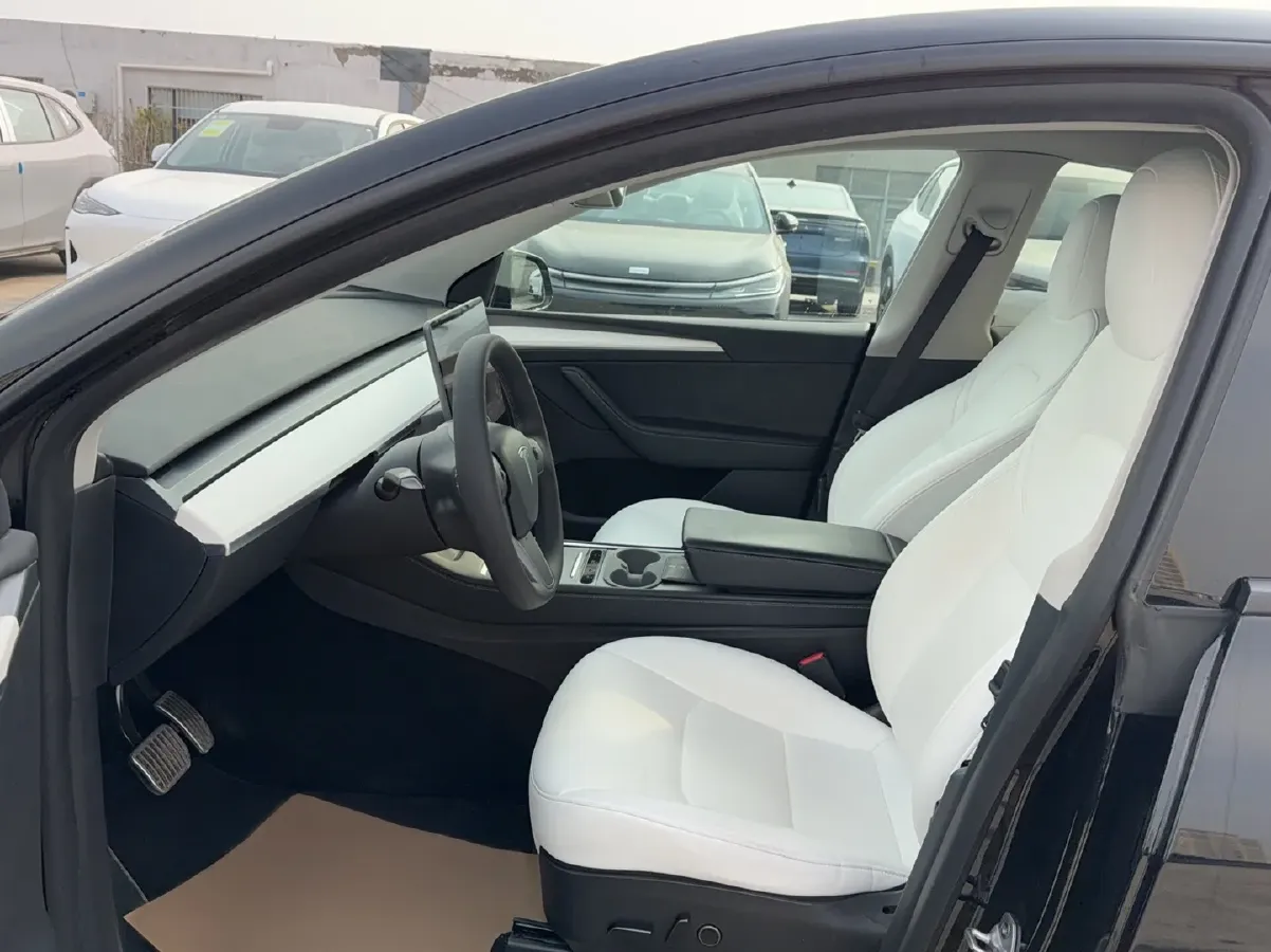 2022 Tesla Model Y BEV 60KWH,autocango,china used car exporter,china ev exporter,chinese used car exporter,chinese used ev exporter