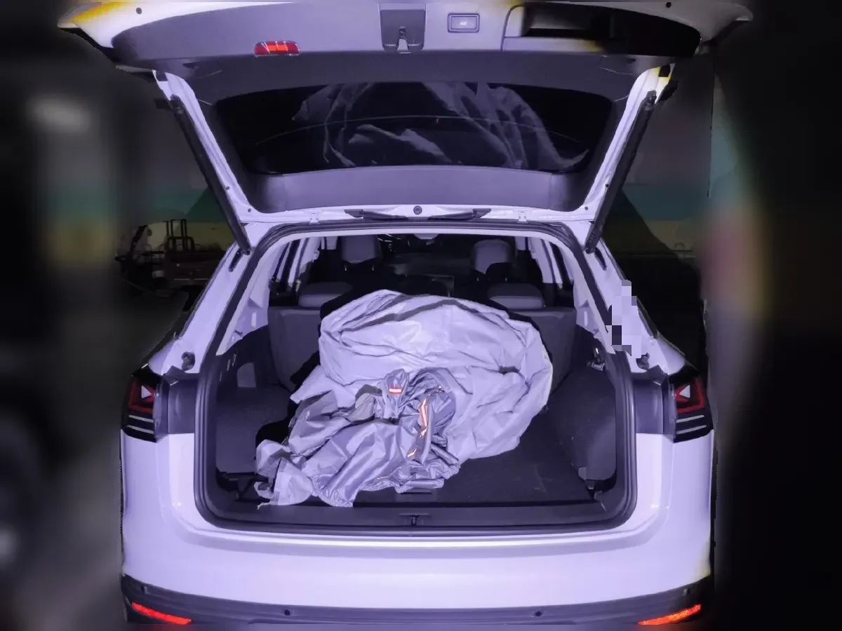 2024 Volkswagen Tayron 2.0T 186HP L4 7DCT,autocango,china used car exporter,china ev exporter,chinese used car exporter,chinese used ev exporter