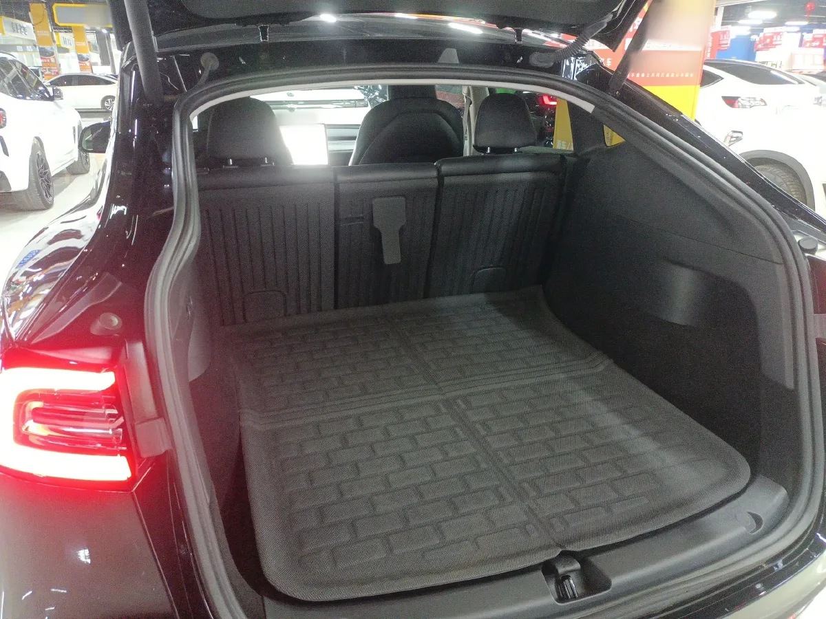 2022 Tesla Model Y BEV 60KWH,autocango,china used car exporter,china ev exporter,chinese used car exporter,chinese used ev exporter