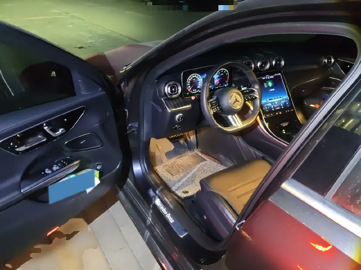 2022 Mercedes-Benz C Class 1.5T 204HP L4 9AT,autocango,china used car exporter,china ev exporter,chinese used car exporter,chinese used ev exporter