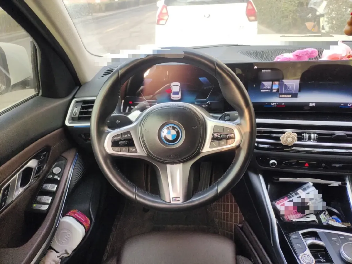 2022 BMW i3 BEV 70KWH,autocango,china used car exporter,china ev exporter,chinese used car exporter,chinese used ev exporter