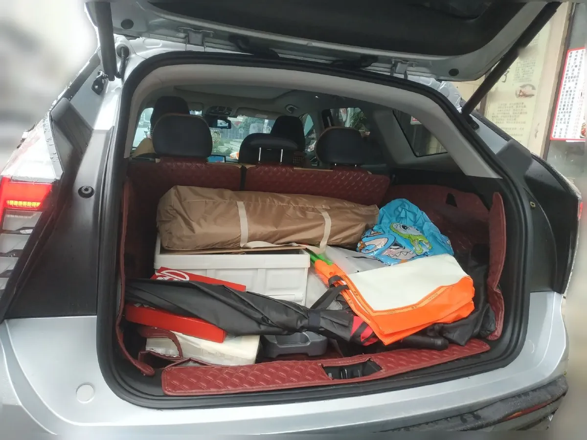 2023 Geely StarRay 1.5T 181HP L4 7DCT,autocango,china used car exporter,china ev exporter,chinese used car exporter,chinese used ev exporter