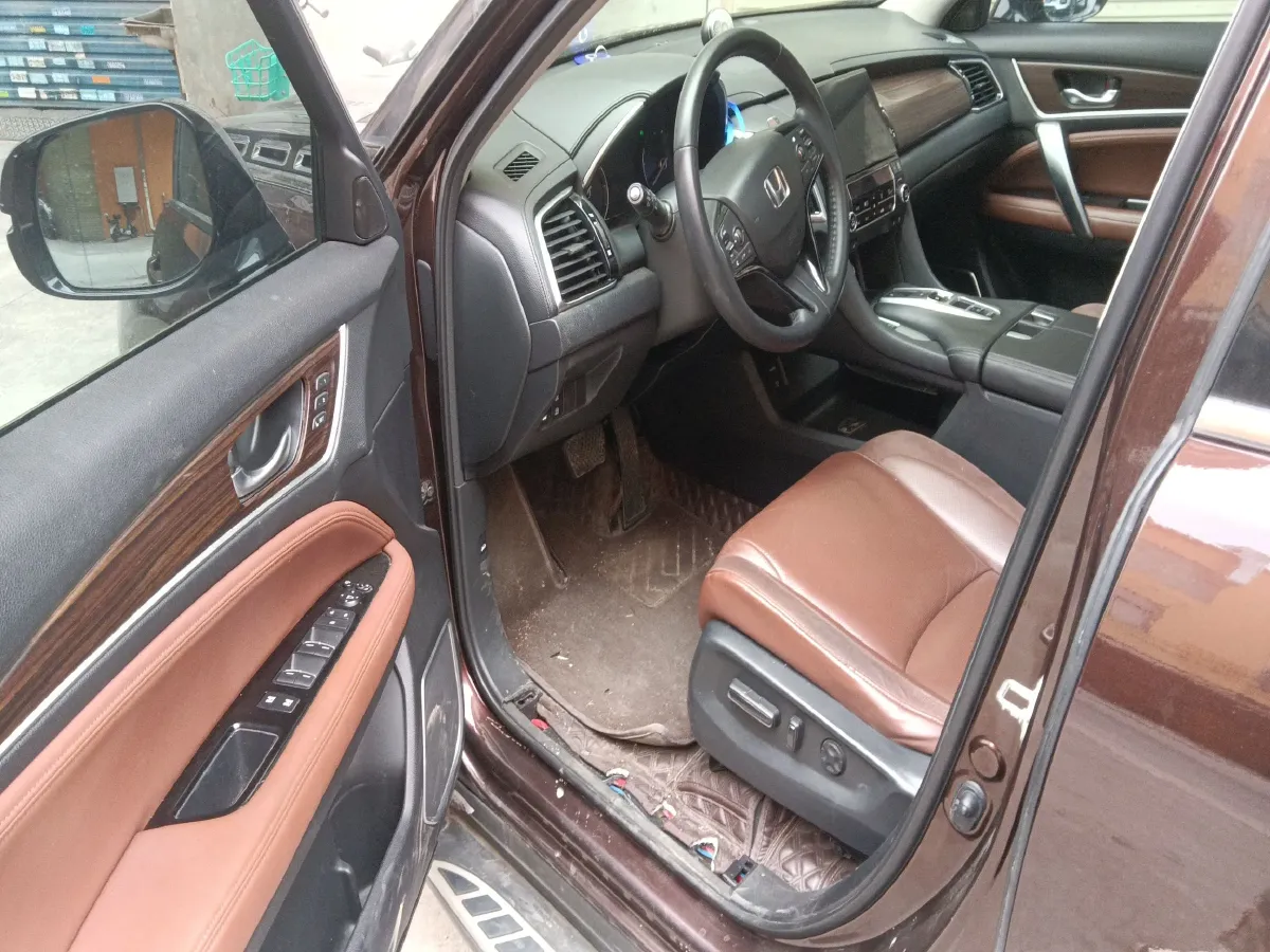 2017 Honda Avancier 2.0T 272HP L4 9AT,autocango,china used car exporter,china ev exporter,chinese used car exporter,chinese used ev exporter