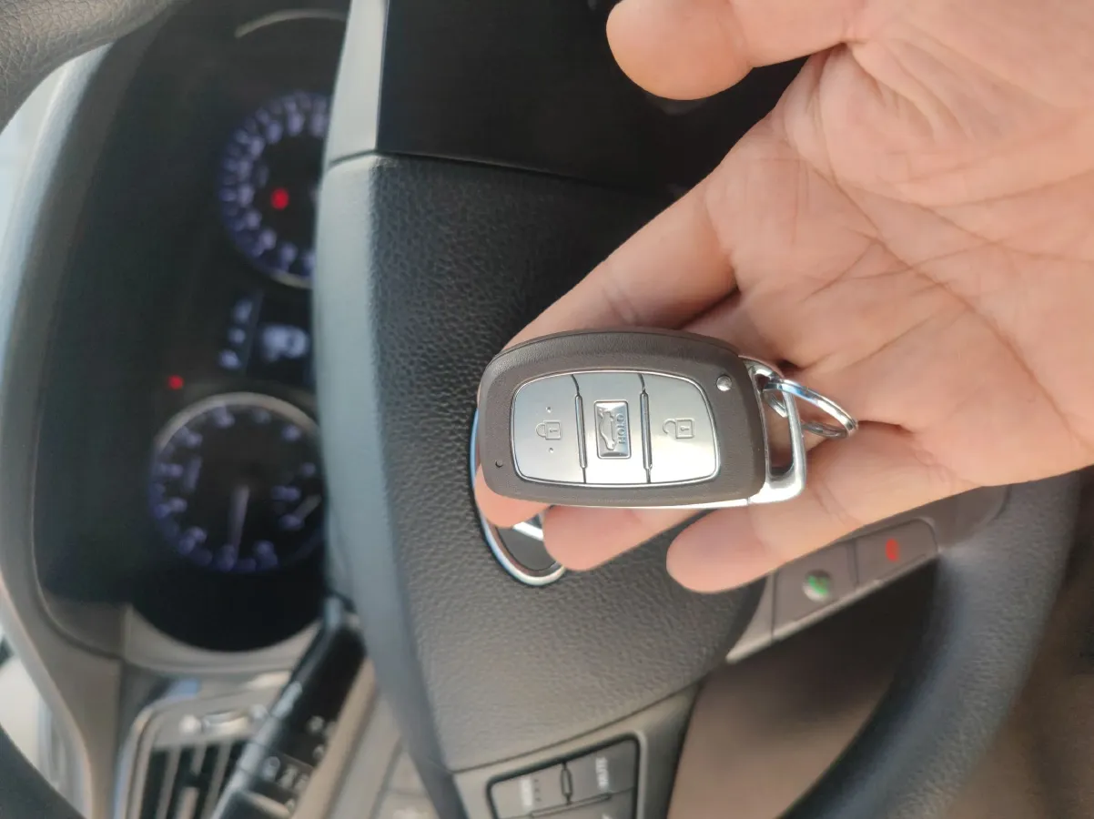 2017 Hyundai Mistra 1.8L 143HP L4 6AT,autocango,china used car exporter,china ev exporter,chinese used car exporter,chinese used ev exporter