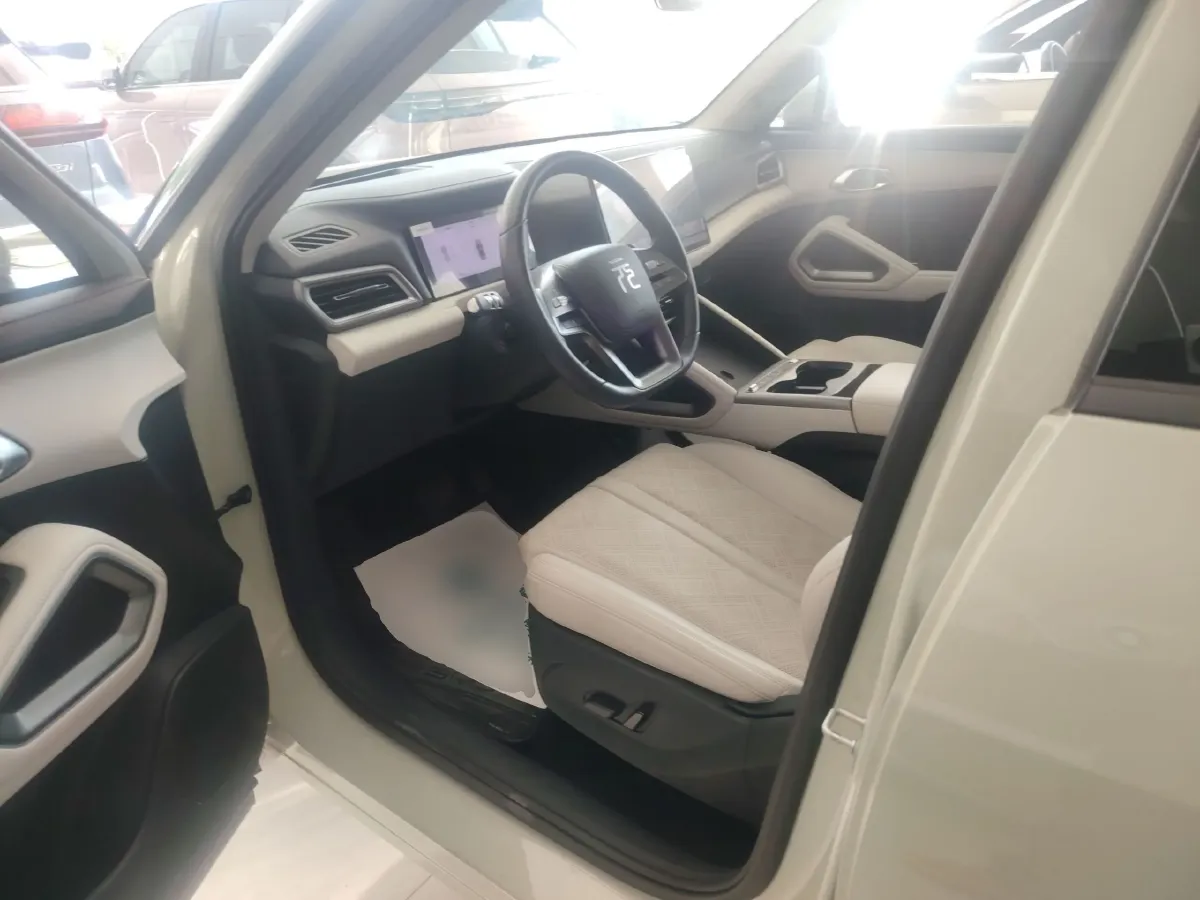 2025 BYD YuanUP BEV 45.12KWH,autocango,china used car exporter,china ev exporter,chinese used car exporter,chinese used ev exporter