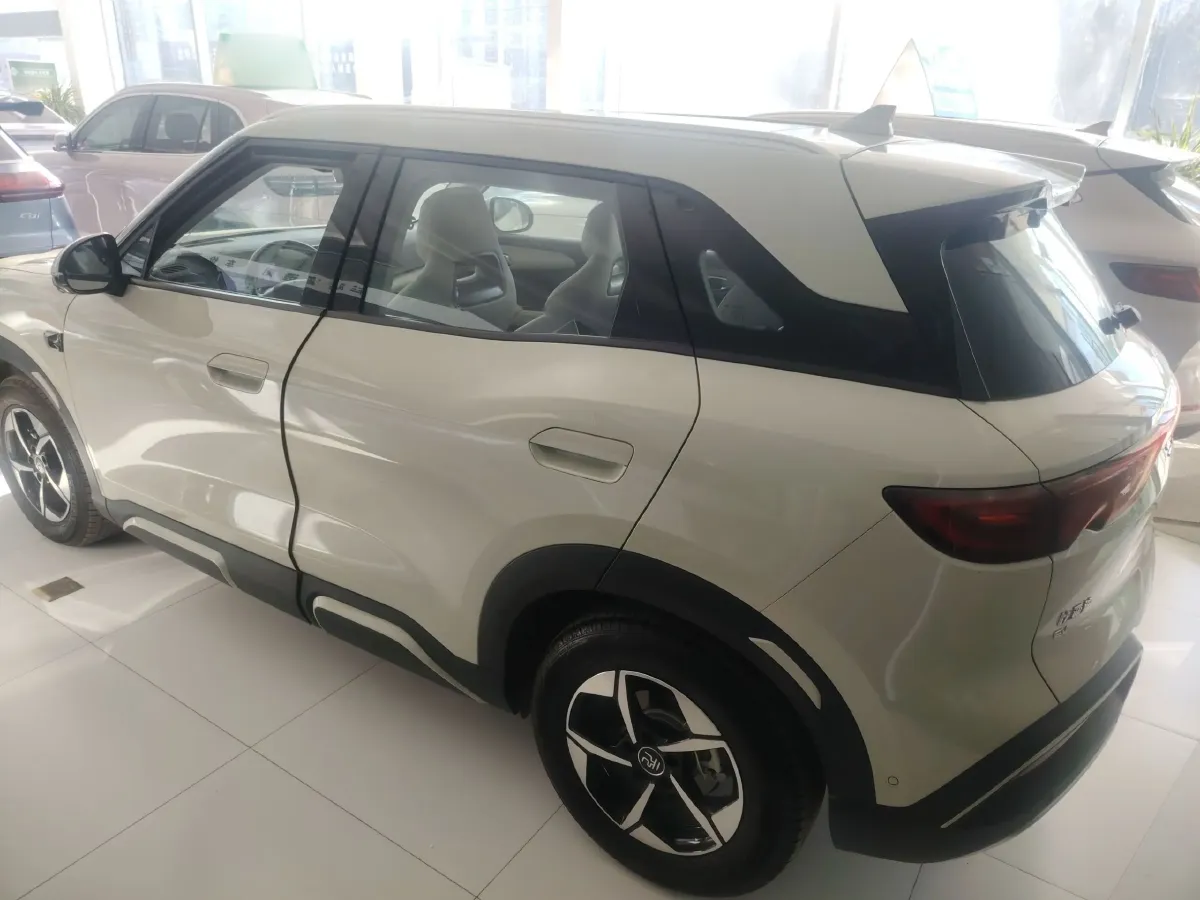 2025 BYD YuanUP BEV 45.12KWH,autocango,china used car exporter,china ev exporter,chinese used car exporter,chinese used ev exporter