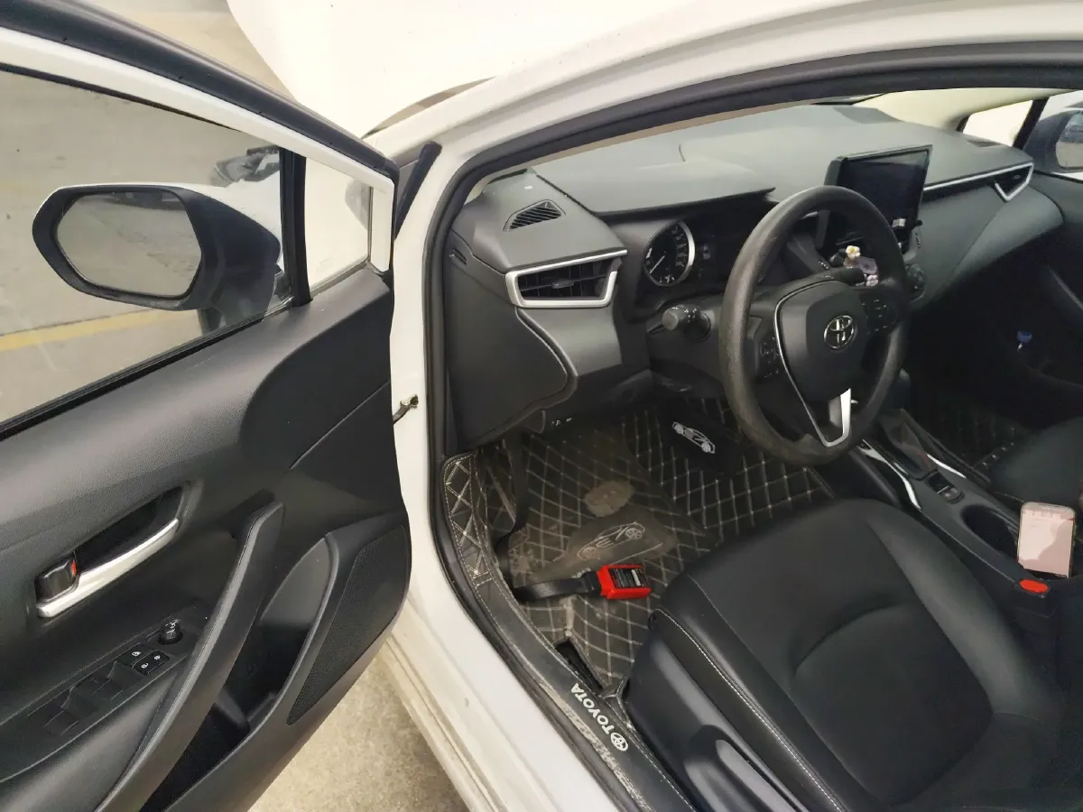 2021 Toyota Corolla 1.2T 116HP L4 CVT,autocango,china used car exporter,china ev exporter,chinese used car exporter,chinese used ev exporter