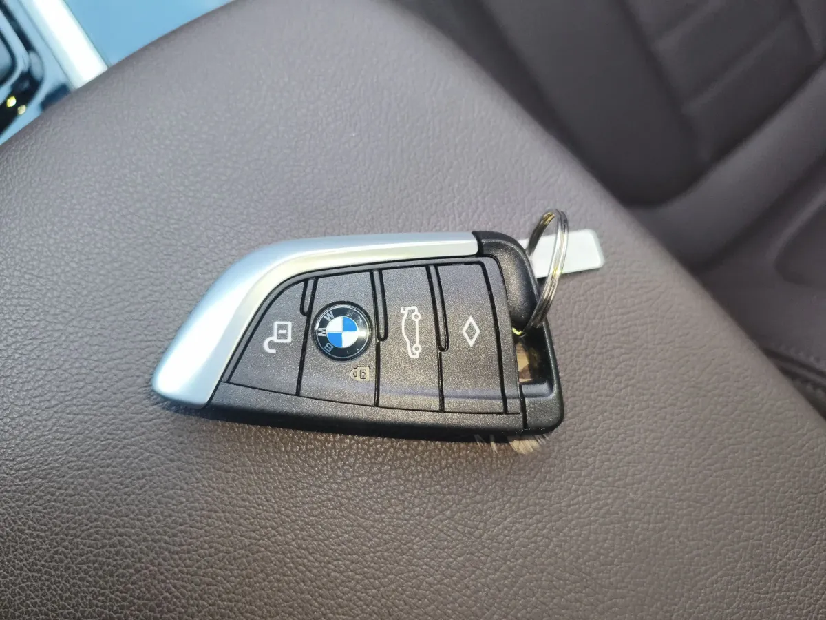 2018 BMW X3 2.0T 184HP L4 8AT,autocango,china used car exporter,china ev exporter,chinese used car exporter,chinese used ev exporter