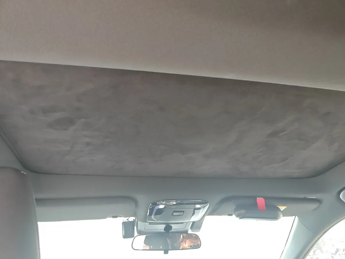 2025 Toyota Camry 2.0L 152HP L4 E-CVT Hybrid,autocango,china used car exporter,china ev exporter,chinese used car exporter,chinese used ev exporter