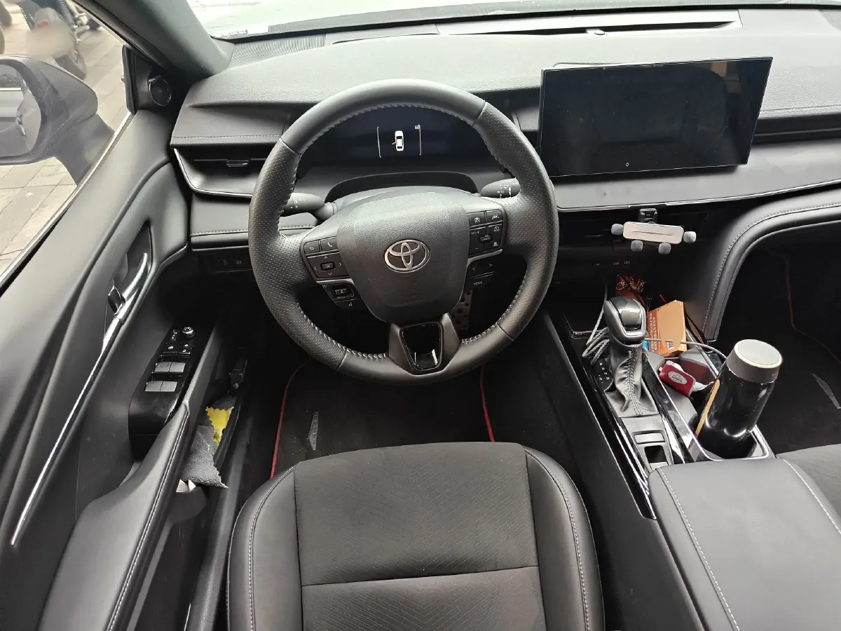 2025 Toyota Camry 2.0L 152HP L4 E-CVT Hybrid,autocango,china used car exporter,china ev exporter,chinese used car exporter,chinese used ev exporter